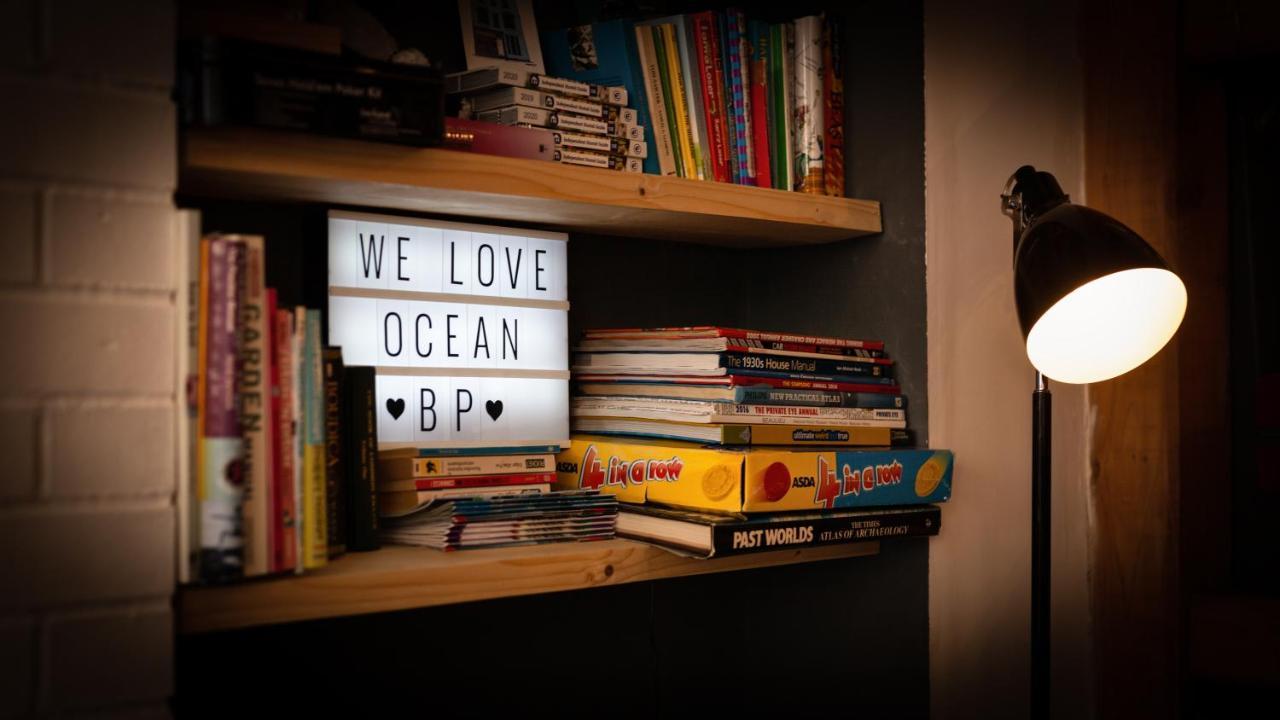 Ocean Backpackers Self-Catering Hostel Ilfracombe Esterno foto